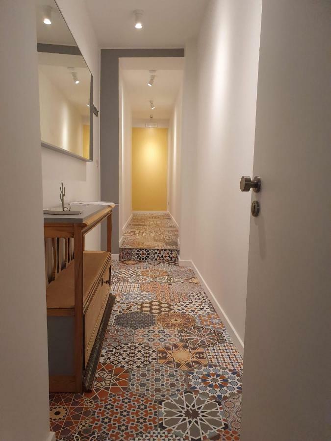 Bel Appartement Au Coeur De Lieja Exterior foto