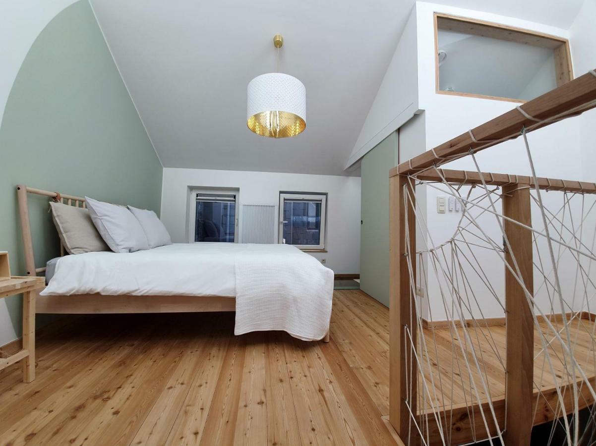 Bel Appartement Au Coeur De Lieja Exterior foto